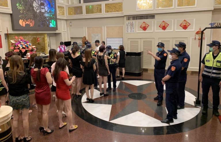 ▲配合警政署，中市警執行擴大臨檢專案勤務 (圖/台中市警察局 提供)