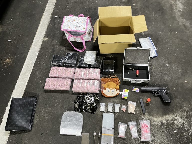 台北中山分局破獲毒品分裝廠及槍枝改造工廠案件，逮捕6名犯嫌