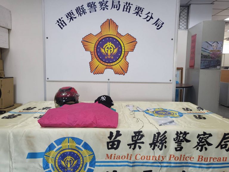 鴛鴦盜偷宮廟香油錢卻辯稱工錢