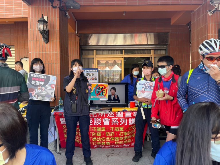 阿昭署長與台中市長媽媽另類同框宣導反詐 觀看現場破3000人