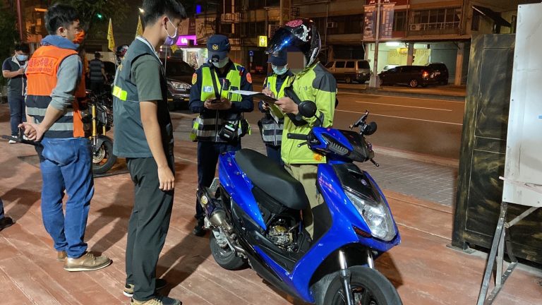 台中警監擴大聯合稽查 強力掃蕩噪音改裝車輛