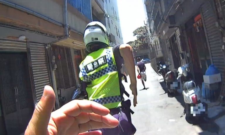 警專實習生勇擒逃逸移工