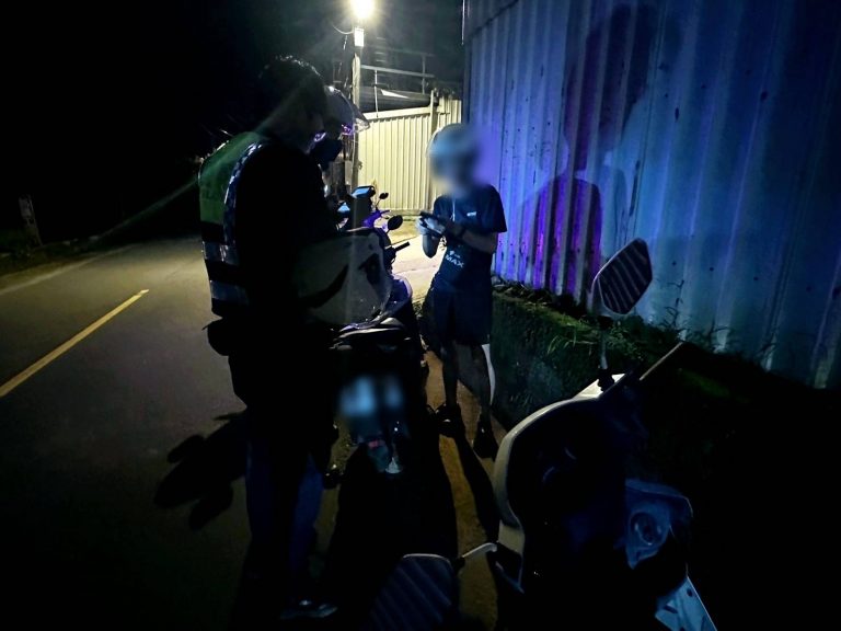 颱風天男大生遇導航失靈卡山溝，警摸黑搜山即刻救援