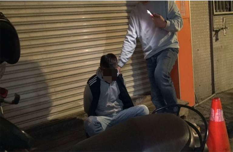 台中市刑警大隊行動緝毒，毒販拔腿逃竄最終落網