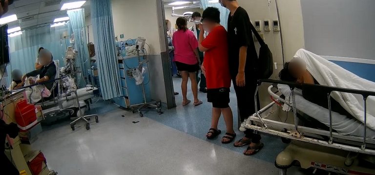 民眾出遊路上突不適 竹南警引導就醫