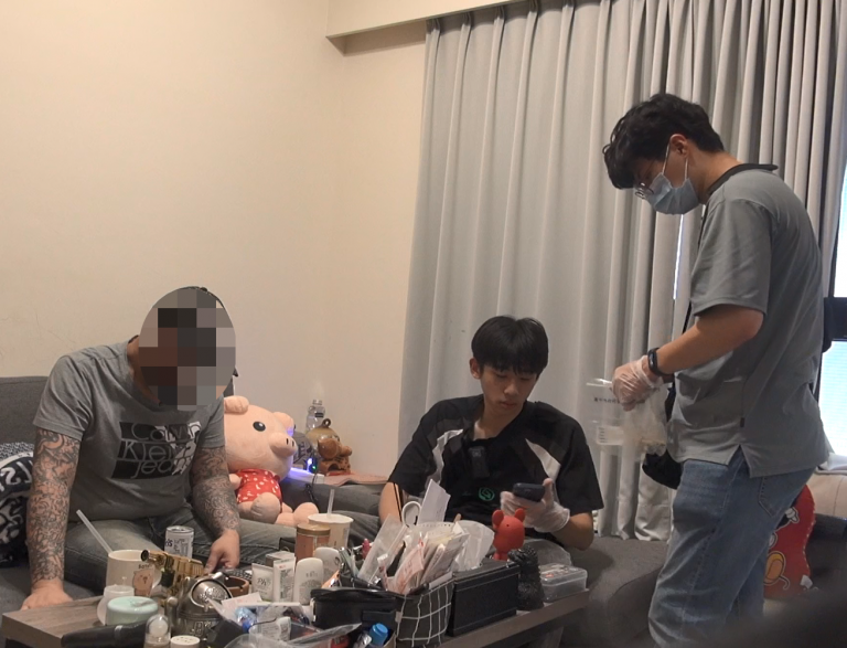 台中市刑大查獲藏匿於大樓內毒販