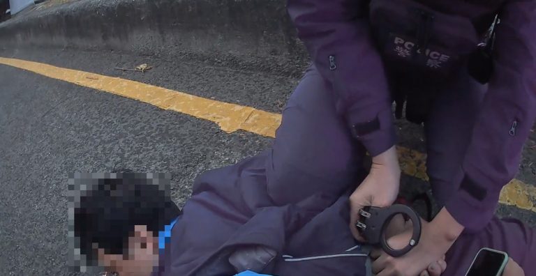 危險駕駛現行！台中警截查酒駕司機，拒檢又連闖紅燈