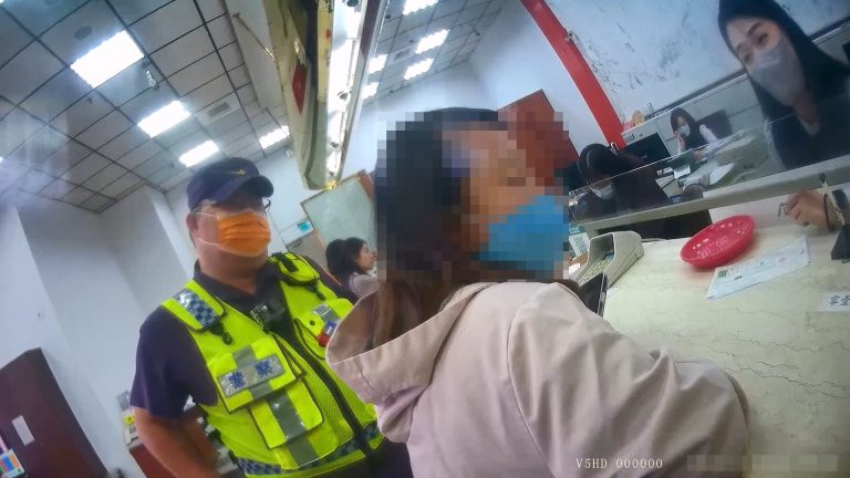 網詐以「投資名牌代購」誘入坑 南屯警及時阻詐