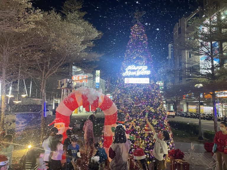 頭份市長羅雪珠誠摯邀請鄉親來參與「好客頭份叮叮噹」系列活動，一起來送舊迎新