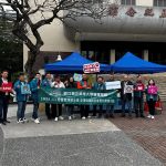 6.家扶扶助家庭小玉媽媽(右)分享，家裡受疫情衝擊，影響最多的月份收入僅有六千元，已入不敷出。