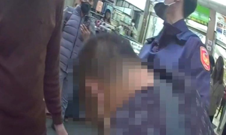 熱心民眾壓制搶匪   警方趕到現場帶回偵辦