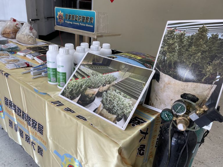 警方破獲創新矮化大麻增產量 藏身社區住宅大麻生產工廠