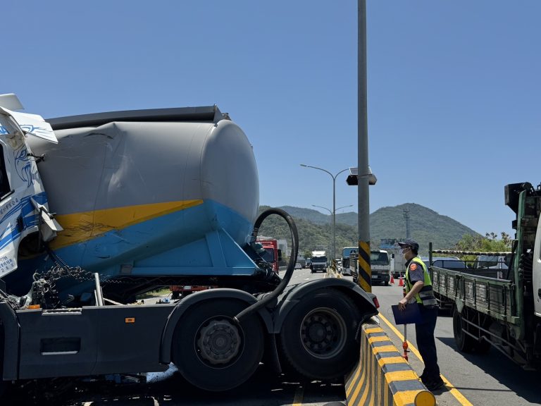 枋山鄉台1線446公里死亡車禍!