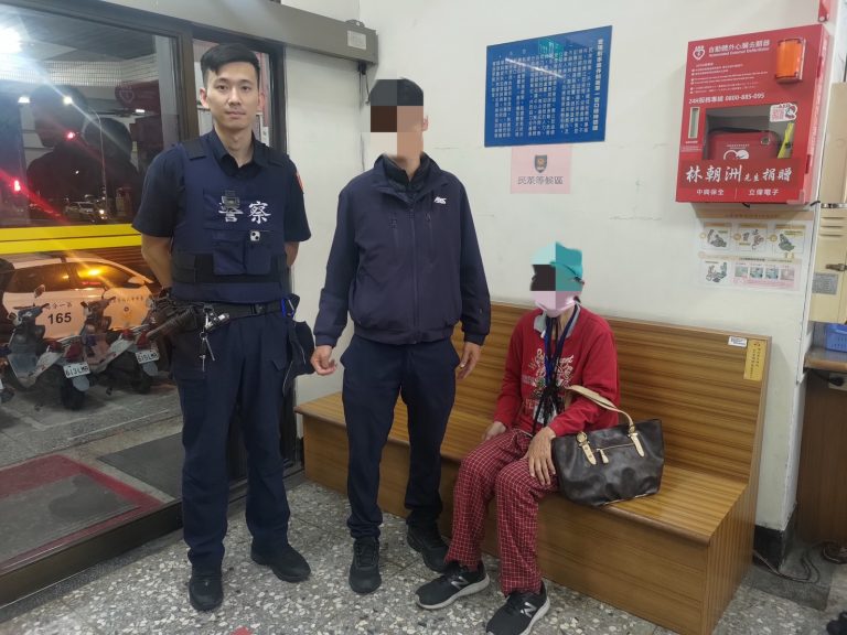 7旬婦外出深夜迷途街頭，台中警助其返家團圓