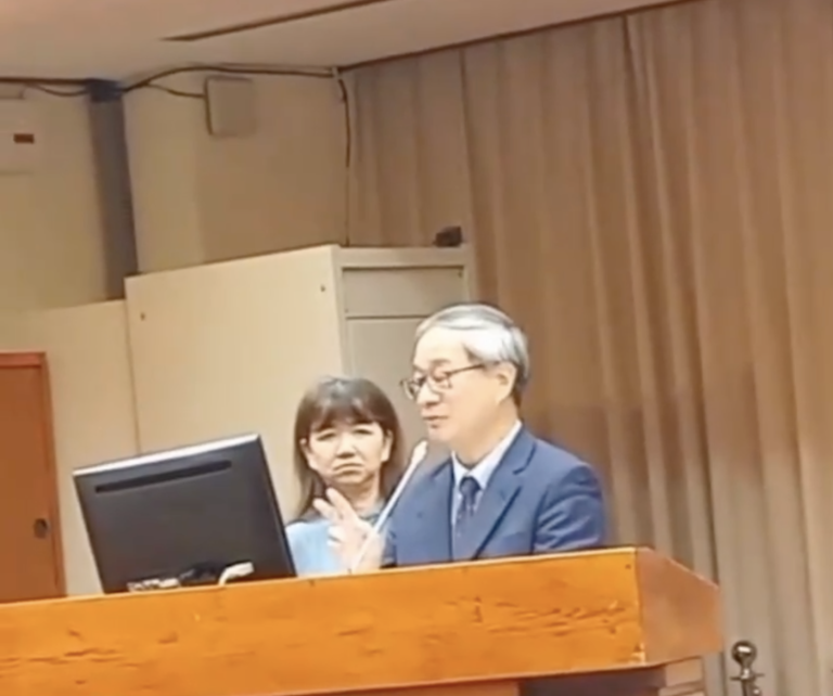 語言自然演變受教育環境影響，文化部長李遠強調文化開放性