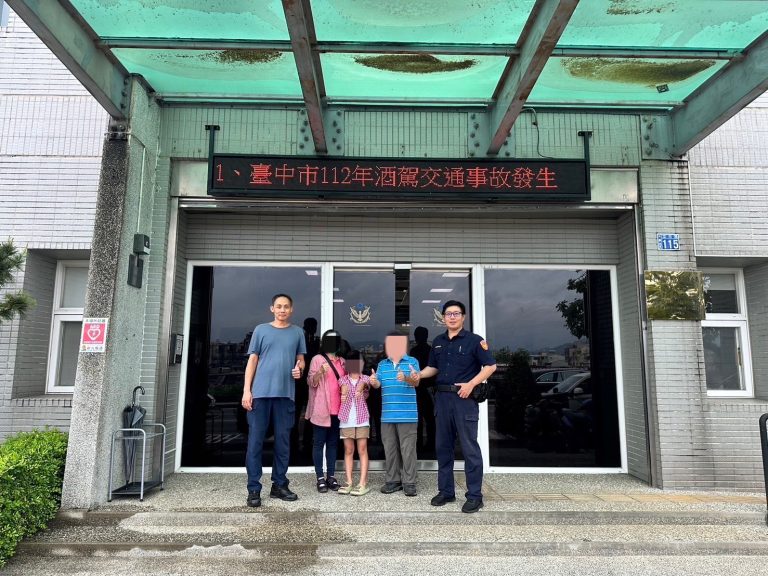 九歲女童心臟病發 霧峰警開道送醫救命