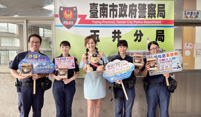 芒果公主「喬幼」宣講芒果季交通、治安宣導
