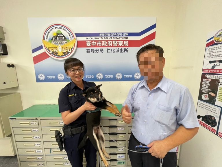 迷路柴犬到台中警派出所受訓14天後圓滿歸家