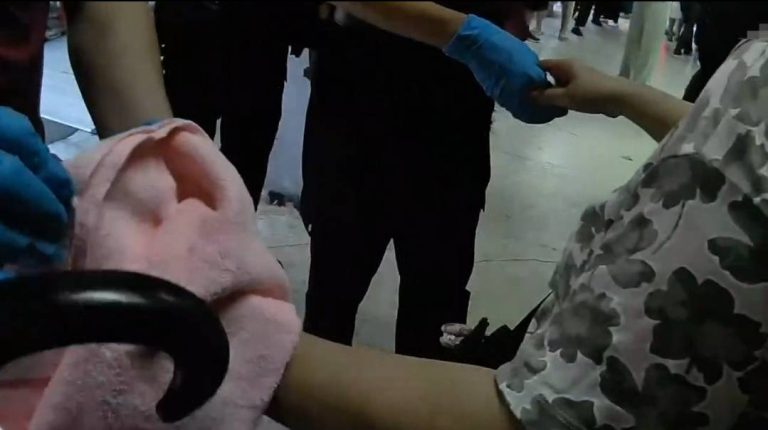 友誼裂痕?!   菲裔女因口角糾紛持刀劃傷好友