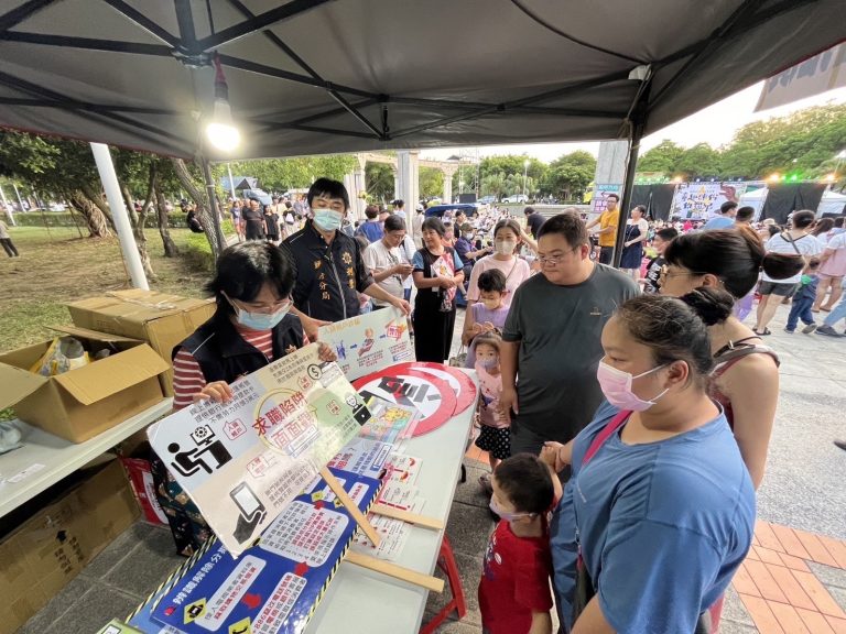基隆長安里土石流演練無畏陣雨，強化社區自主防災應變