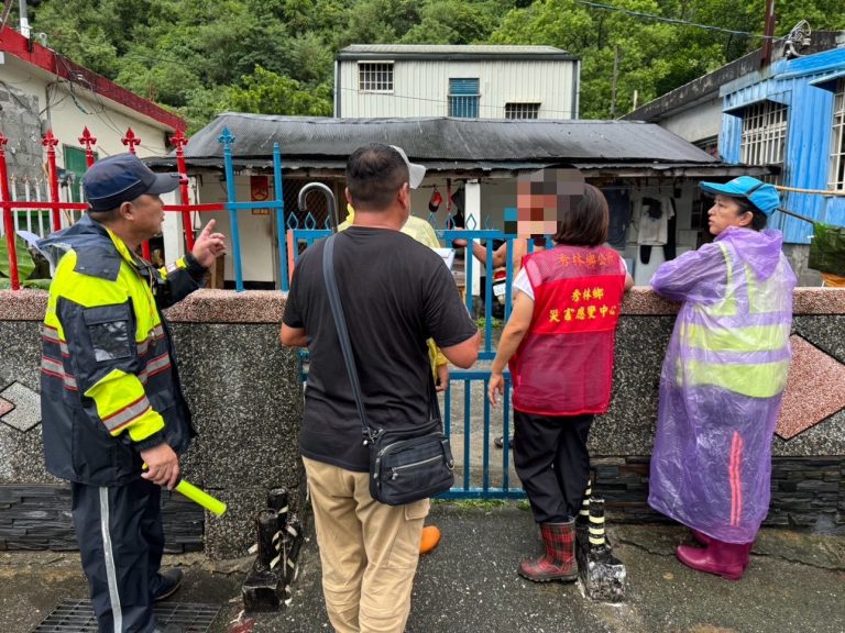 「凱米」颱風襲臺  新城警分局配合秀林鄉公所實施強制性撤離