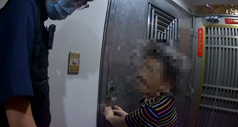 這裡是我家！ 記錯一層樓害9旬嬤被關門外一小時