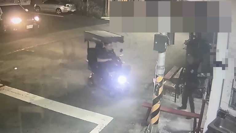 清水警騎著電動輔助車? 原來警1句關心問候 道出9旬獨居失智老翁迷途