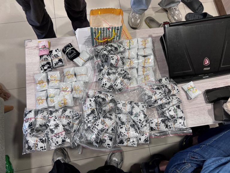 台中市警緝毒攻堅 垃圾袋內竟藏市值百萬毒品