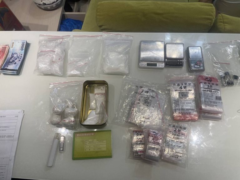 台中警威力掃毒   查獲依托咪酯「喪屍煙彈」分裝場