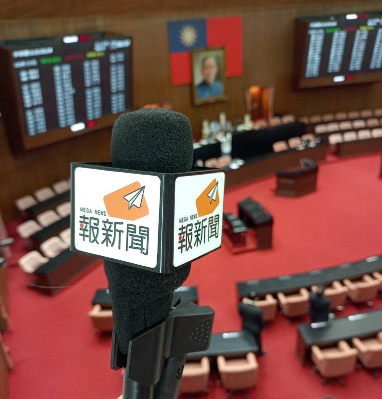  黃國昌邀賴清德辯論大罷免  吳思瑤：找錯對象、搞錯重點