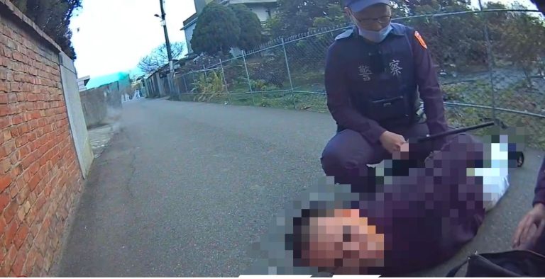 未打方向燈露破綻 通緝犯街頭逃亡落網