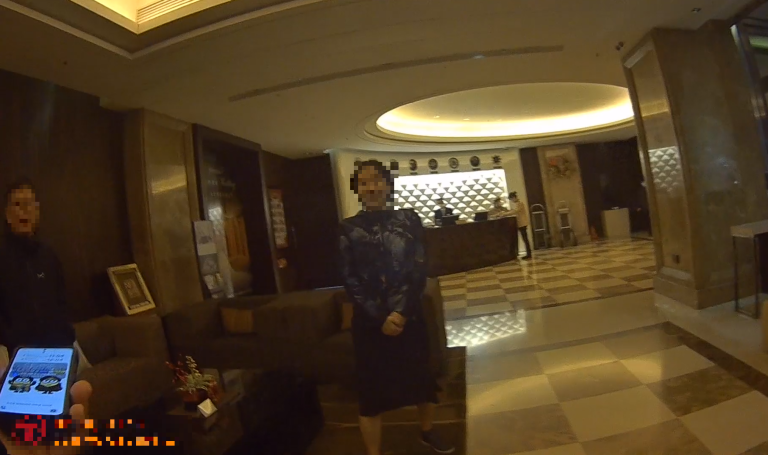 一通韓語電話兩位員警三方通話  警突破語言障礙助女拾回手機