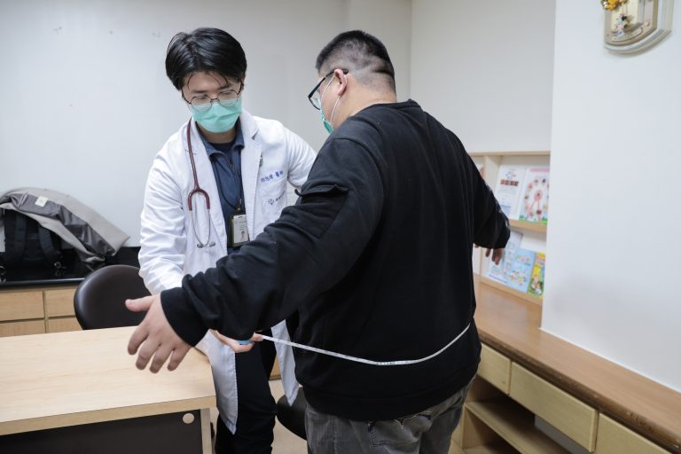 32歲重症男半年狂瘦42公斤