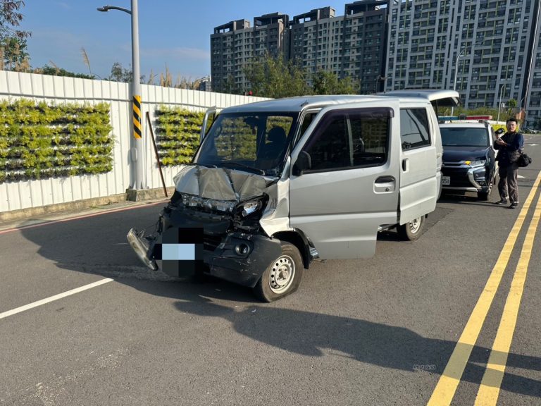 「四條通」蛇行駕駛拒攔查又衝撞員警  警4槍爆左前輪壓制