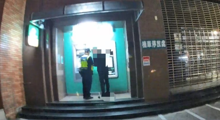 彰化和美警民聯手 捕獲提款車手