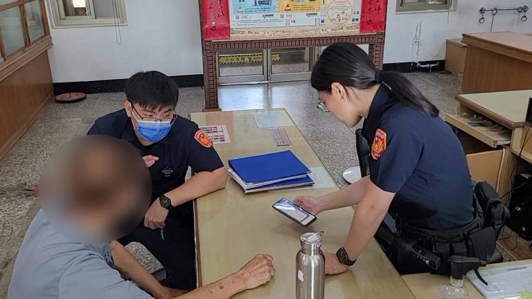 老翁誤信「錄影+身分證=貸款詐騙」警查證揭是假訊息