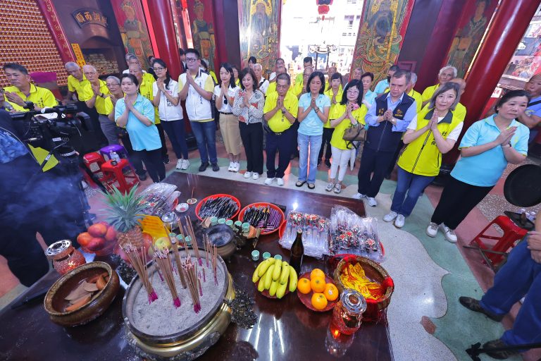 祈福、抽獎、千人共聚 基隆七堵慶濟宮媽祖魁星文化祭展現社區凝聚力