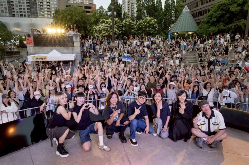 44度熱浪燒不熄彩虹魂!愛之日常多倫多破3萬人流量 11/15班師回朝台中 結合著名品牌「無肉市集」開唱 1 照片提供:愛之日常音樂節