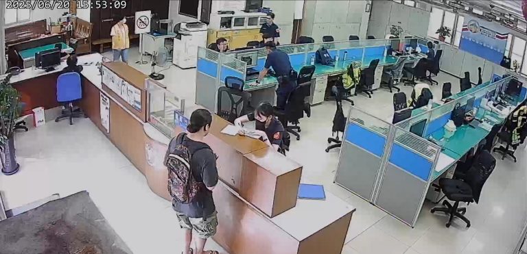 香港觀光客遺失錢包 警方一通電話迅速找回