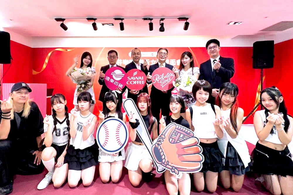 新竹大遠百8/16滿滿人氣與香氣　樂天女孩甜美化身「澤井咖啡」一日店長帶來幸福快樂氛圍
