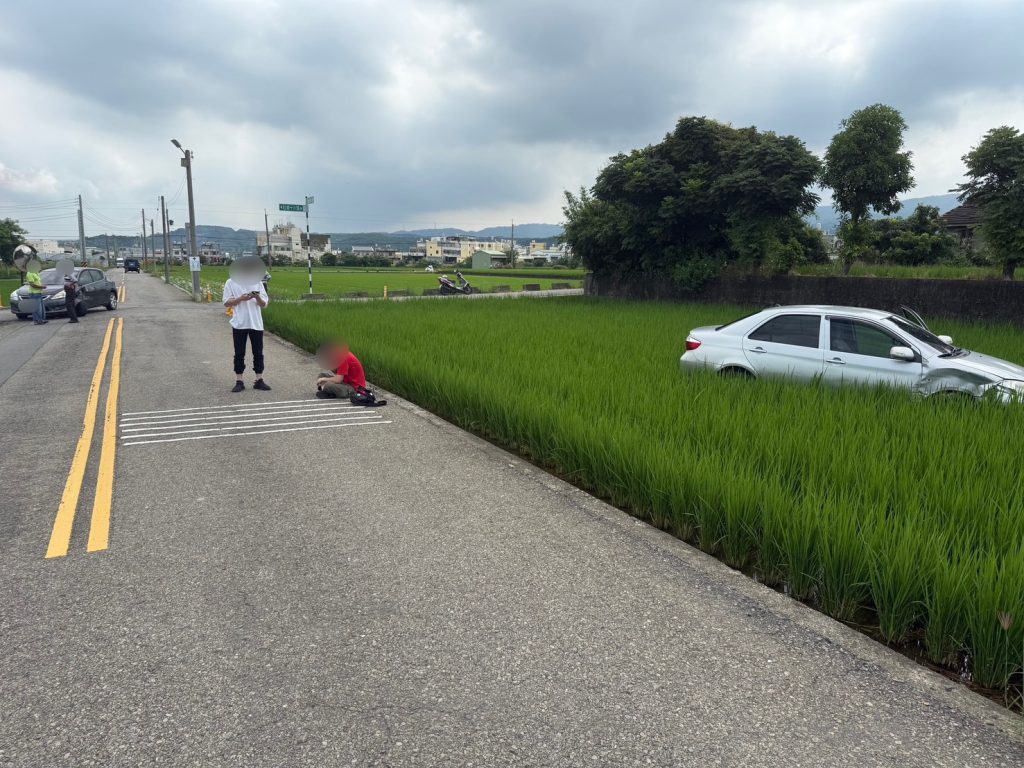 苗栗通霄車禍 59歲駕駛左轉遭超車擦撞釀1傷