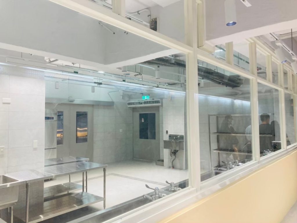 基隆第二間午餐廚房轉型公辦民營