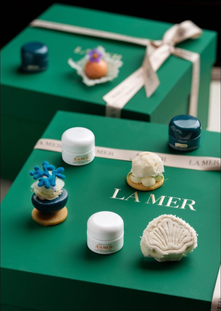 《打卡藍海》 下午茶跨界美學 文華東方× LA MER  等妳來「打卡」！