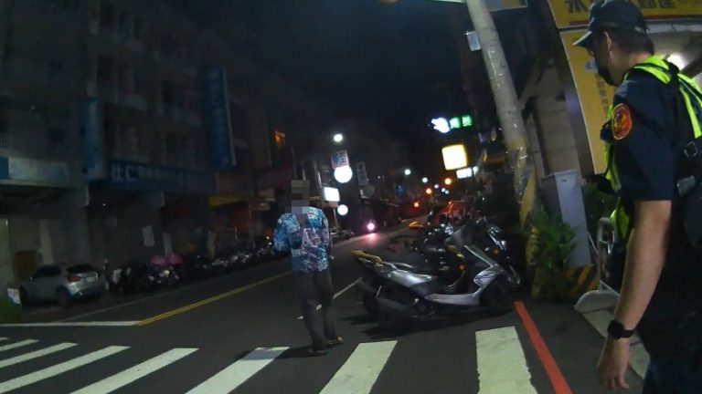 台中黃男便利商店巧遇警察 聊狗習慣竟自爆酒駕被逮