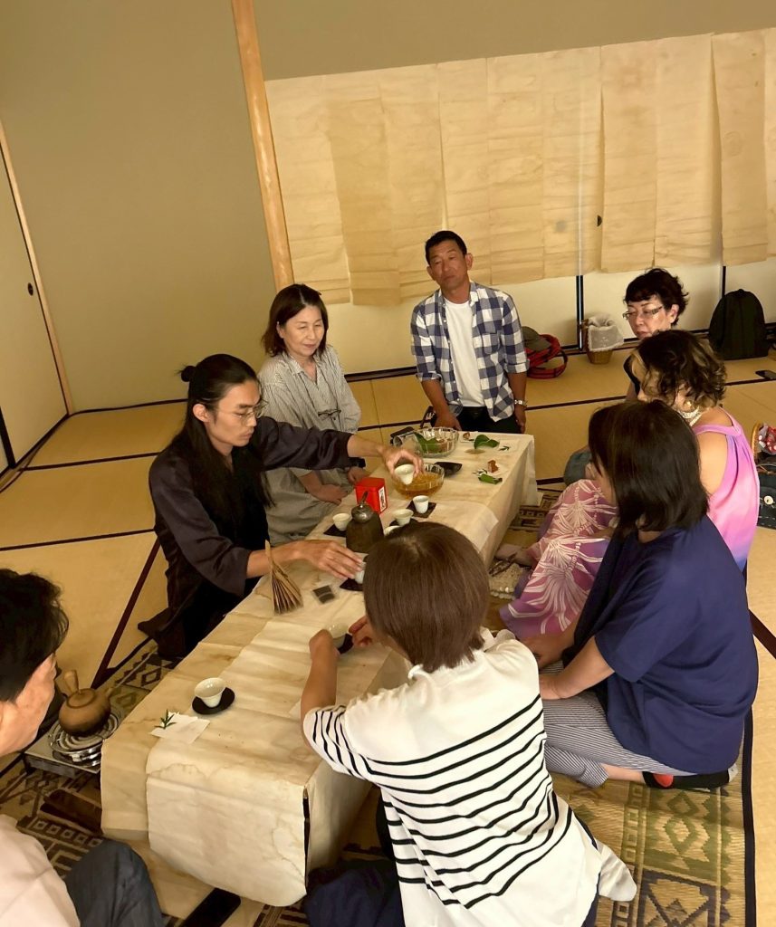 5n_0 - 報新聞 Mega News