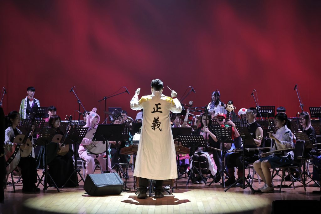 基隆市國樂團攜手交響管樂團 帶學生體驗動漫旋律與國樂之美