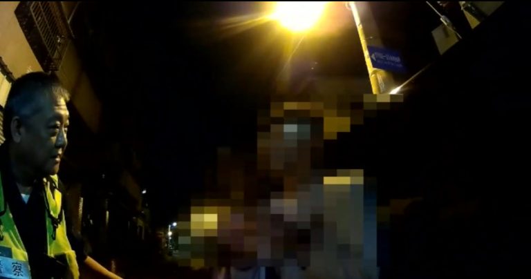 台中南屯超商ATM疑有車手 警盤查意外逮獲通緝犯