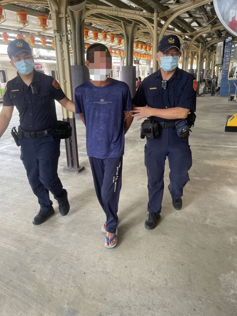 男子酒醉持滅火器恐嚇友人 沙鹿車站旅客安全受威脅