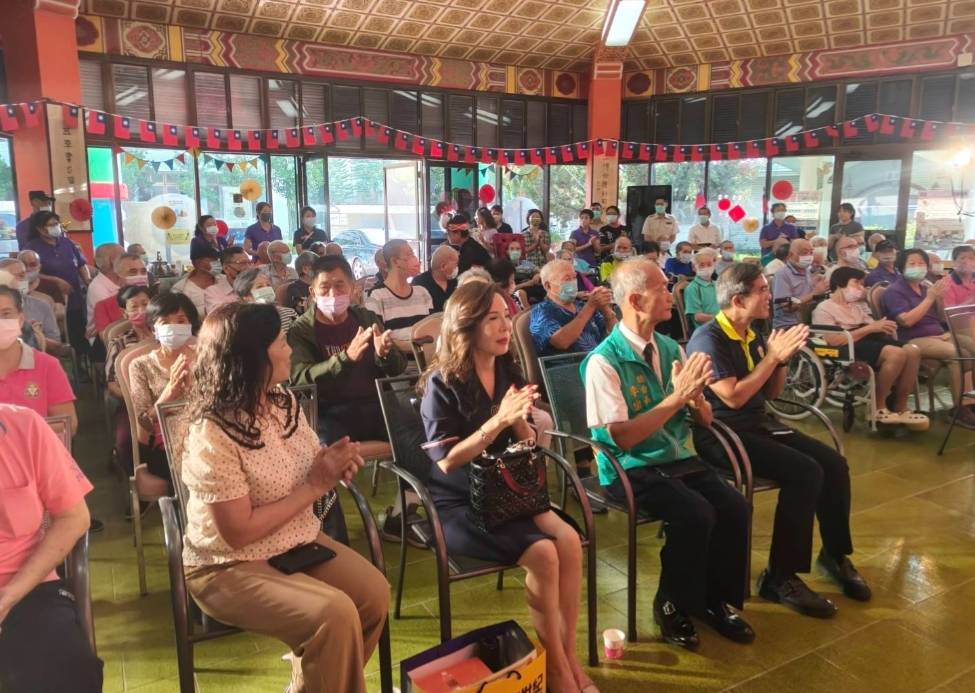 中視月圓人團圓　佳里榮家傳遞愛與關懷！