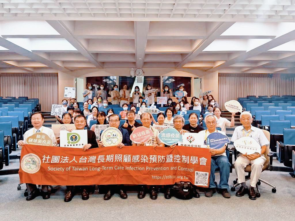 本土併發症八成未打！ 宜蘭縣啟動「雙疫苗」計畫，高齡族群為何不能再拖？